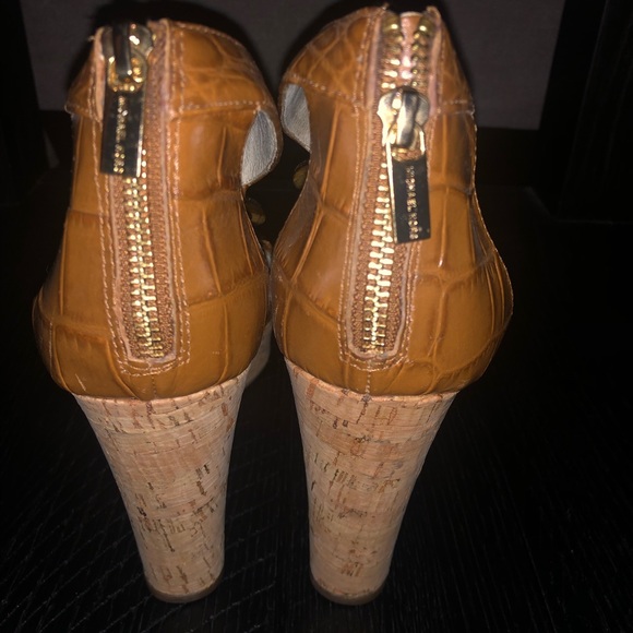 Michael Kors Wedge Shoes - Picture 2 of 8